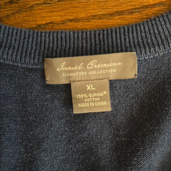 Daniel Cremieux V-Neck Blue Sweater Vest - Picture 2 of 5